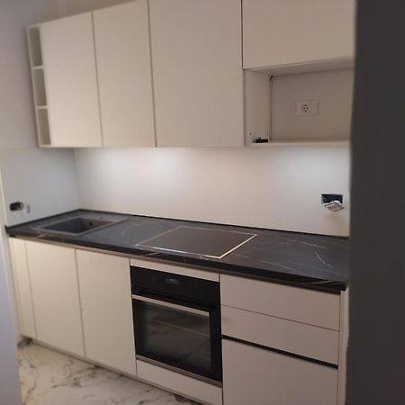 Villa Kadinela, 200M From Kamenjak, Huge Quiet Garden With Barbecue, 2 New Kitchens Premantura Εξωτερικό φωτογραφία
