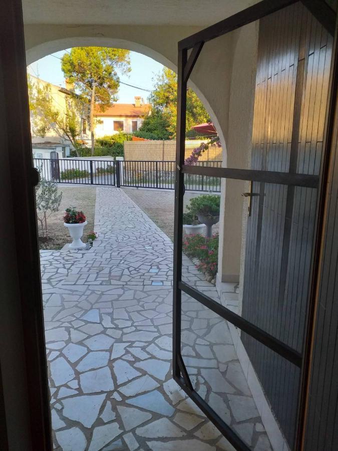 Villa Kadinela, 200M From Kamenjak, Huge Quiet Garden With Barbecue, 2 New Kitchens Premantura Εξωτερικό φωτογραφία