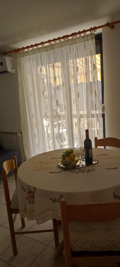 Villa Kadinela, 200M From Kamenjak, Huge Quiet Garden With Barbecue, 2 New Kitchens Premantura Εξωτερικό φωτογραφία