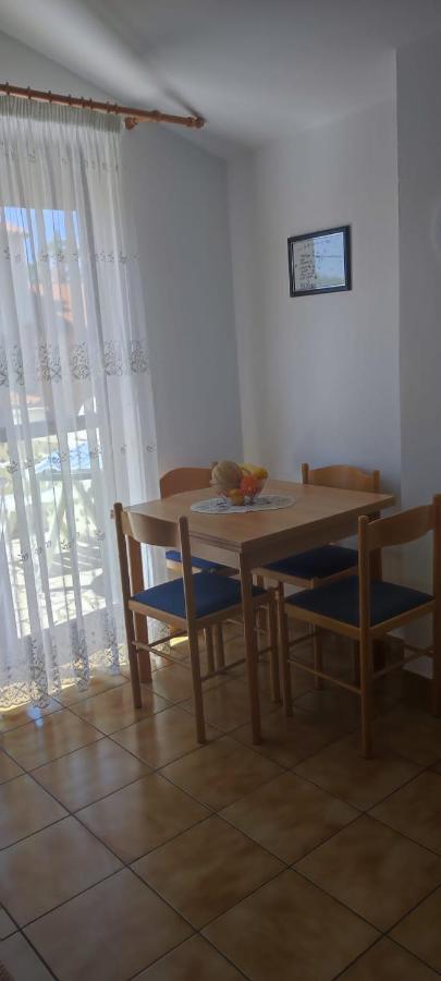 Villa Kadinela, 200M From Kamenjak, Huge Quiet Garden With Barbecue, 2 New Kitchens Premantura Εξωτερικό φωτογραφία
