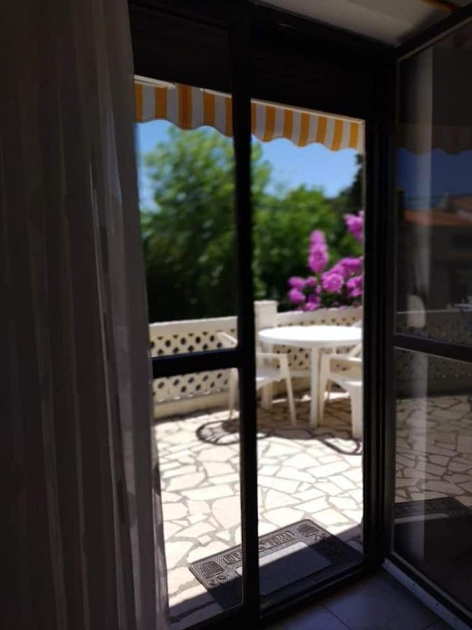 Villa Kadinela, 200M From Kamenjak, Huge Quiet Garden With Barbecue, 2 New Kitchens Premantura Εξωτερικό φωτογραφία